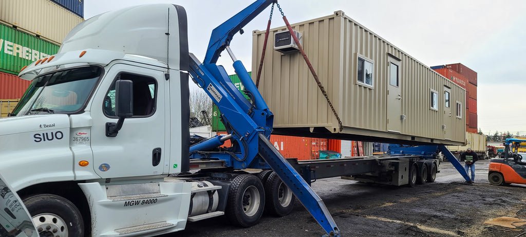 Cascade Crate, Side-lift Truck with Modified 40' Container